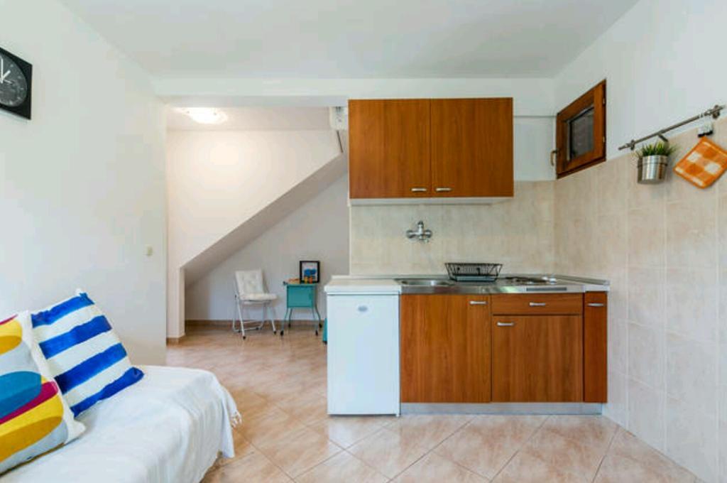 Apartments Bralic Vis Esterno foto